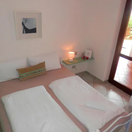 Casa Li Scopi - Mountain View Apartment San Teodoro (Sardinia)