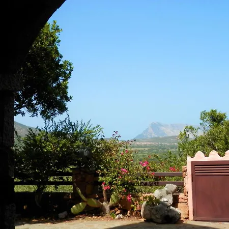 Casa Li Scopi - Mountain View * San Teodoro (Sardinia)